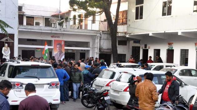 Hectic parleys are on in Uttarakhand Congress for tickets for the Lok Sabha polls even as the Congress central leadership is yet to decide on the candidates.(HT File / Representative Image)