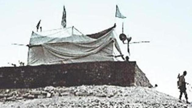 File photo of the makeshift Ram temple in Ayodhya. (HT File) File photo of the makeshift Ram temple in Ayodhya. (HT File)