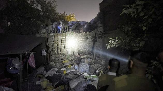 The explosion levelled the three-storey factory where paint coating for ceiling fans was being constructed. (Sanchit Khanna/HT Photo) The explosion levelled the three-storey factory where paint coating for ceiling fans was being constructed. (Sanchit Khanna/HT Photo)