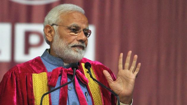 A day after posting three questions on Twitter and challenging Prime Minister Narendra Modi for an “open book Rafale exam”, Congress president Rahul Gandhi took to the platform again when PM Modi did not turn up at the Parliament to discuss the Rafale issue. Modi was meanwhile inaugurating the 106th edition of the Indian Science Congress in Jalandhar. (Ravi Kumar / HT Photo) A day after posting three questions on Twitter and challenging Prime Minister Narendra Modi for an “open book Rafale exam”, Congress president Rahul Gandhi took to the platform again when PM Modi did not turn up at the Parliament to discuss the Rafale issue. Modi was meanwhile inaugurating the 106th edition of the Indian Science Congress in Jalandhar. (Ravi Kumar / HT Photo)