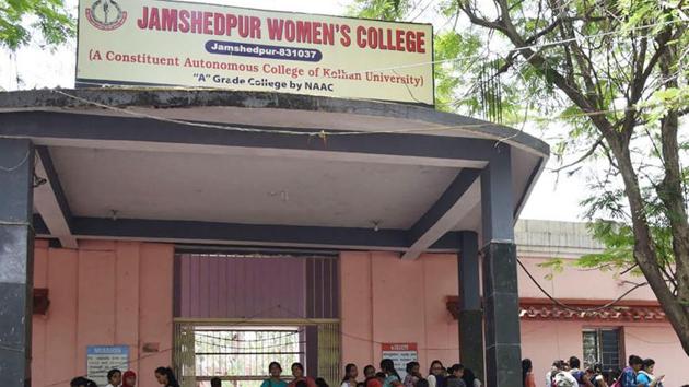 PM would launch the university on the day in presence of governor Droupadi Murmu and chief minister Raghubar Das at the existing JWC campus. (Manoj Kumar-Hindustan Times) PM would launch the university on the day in presence of governor Droupadi Murmu and chief minister Raghubar Das at the existing JWC campus. (Manoj Kumar-Hindustan Times)