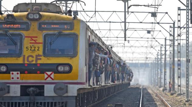 RRB JE Recruitment 2019 : Registration process begins, here’s what to keep in mind.