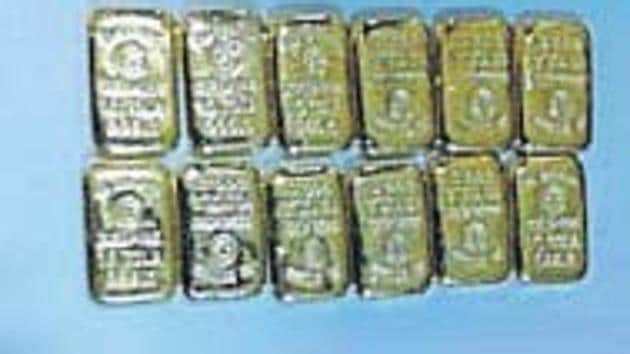 The customs department seized 402.48 kilograms of gold, valued at Rs 113.83 crore at Delhi’s IGI airport and arrested 262 persons in 2018. (HT File / Representational Image) The customs department seized 402.48 kilograms of gold, valued at Rs 113.83 crore at Delhi’s IGI airport and arrested 262 persons in 2018. (HT File / Representational Image)