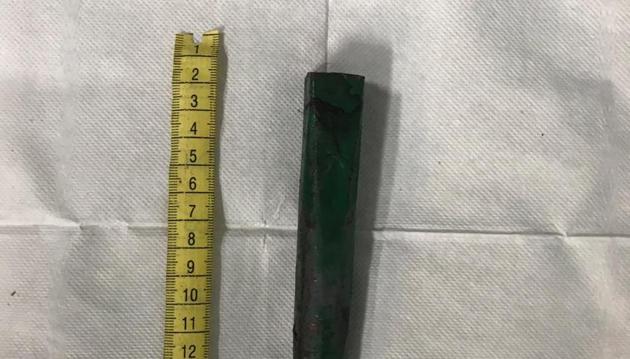The piece of the iron railing was 18-cm-long(Sourced) The piece of the iron railing was 18-cm-long(Sourced)