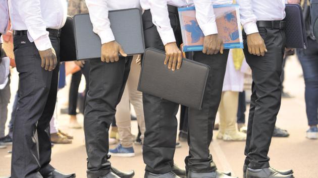 U.S. employers dramatically stepped up their hiring in December, adding 312,000 jobs.(Sanchit Khanna/HT PHOTO) U.S. employers dramatically stepped up their hiring in December, adding 312,000 jobs.(Sanchit Khanna/HT PHOTO)