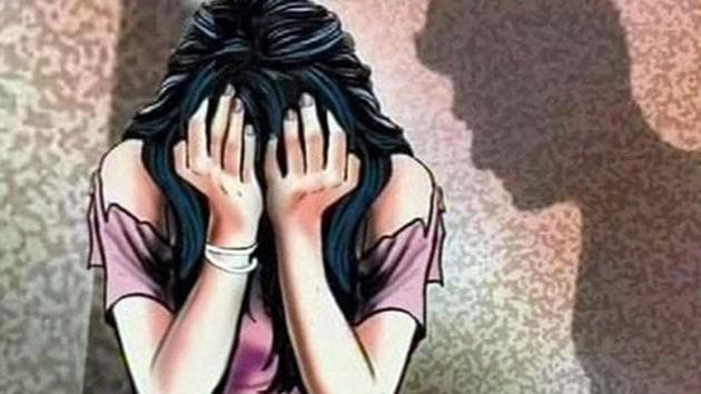 A class 11 girl, who on Thursday beat up her molester in full public view and later got him arrested, was on Saturday expelled from her school as part of disciplinary action.(PTI/ Representative Image) A class 11 girl, who on Thursday beat up her molester in full public view and later got him arrested, was on Saturday expelled from her school as part of disciplinary action.(PTI/ Representative Image)