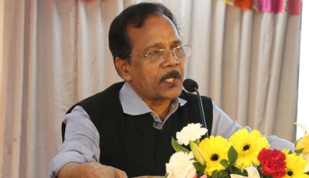 Rajkumar Badole, state minister for social justice speaking at the Dr Babasaheb Ambedkar Research and Training Institute’s event at Maulana Abul Kalam Azad Hall at Koregaon Park.(HT PHOTO) Rajkumar Badole, state minister for social justice speaking at the Dr Babasaheb Ambedkar Research and Training Institute’s event at Maulana Abul Kalam Azad Hall at Koregaon Park.(HT PHOTO)
