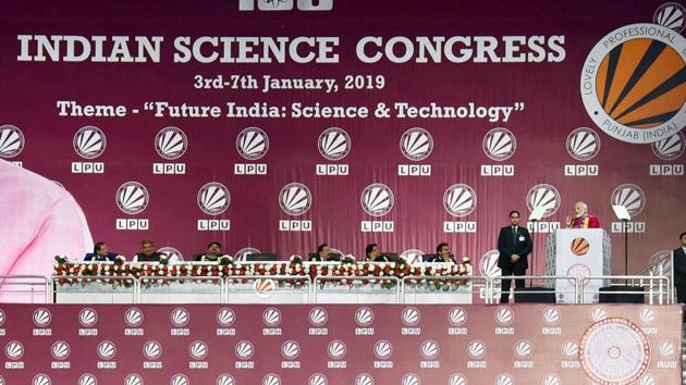 The government has distanced itself from the bizarre and unscientific statements that drew flak and ridicule at the ongoing 106th Indian Science Congress in Jalandhar.(HT Photo)