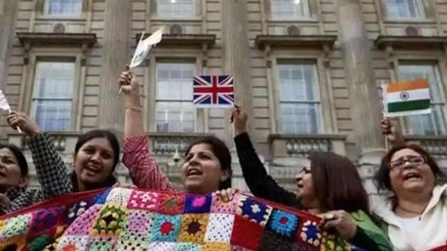 Visas to UK will be costlier for Indians, and non-European Union migrants with the British government set to double the immigration health surcharge from Tuesday(AFP File Photo)