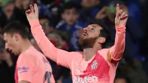 Barcelona's Lionel Messi celebrates scoring their first goal. (REUTERS) Barcelona's Lionel Messi celebrates scoring their first goal. (REUTERS)
