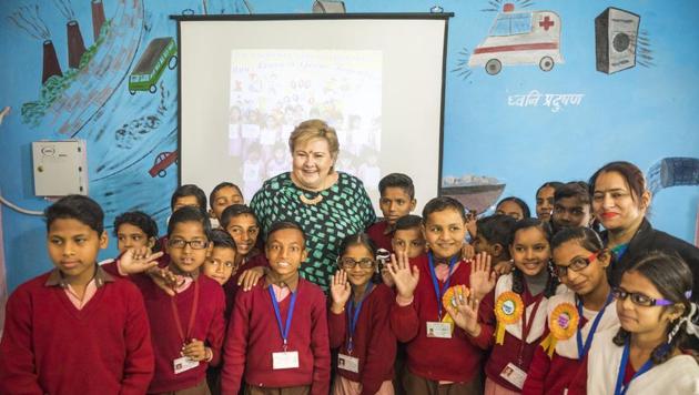Pleased to see the democratic set-up of the school, Solberg congratulated the UP government, school authorities, and community members for making the institution an inspirational model.(HT Photo)