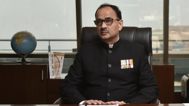 The Supreme Court on Tuesday cancelled the government’s October order to divest Central Bureau of Investigation (CBI) director Alok Verma as the chief of the probe agency. The top court has however restrained him from taking any major policy decisions till the Central Vigilance Commission reviews the probe report against him and decides on his continuation. (Ravi Choudhary / HT File) The Supreme Court on Tuesday cancelled the government’s October order to divest Central Bureau of Investigation (CBI) director Alok Verma as the chief of the probe agency. The top court has however restrained him from taking any major policy decisions till the Central Vigilance Commission reviews the probe report against him and decides on his continuation. (Ravi Choudhary / HT File)