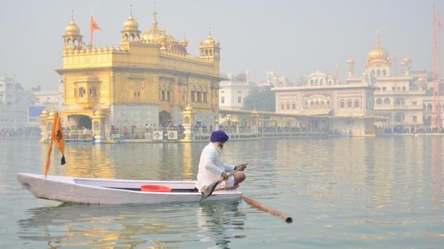 The Shiromani Gurdwara Parbandhak Committee (SGPC), which manages affairs of the Sikh shrines, on Monday decided to prohibit photography and videography inside the Golden Temple. (Sameer Sehgal/Hindustan Times) The Shiromani Gurdwara Parbandhak Committee (SGPC), which manages affairs of the Sikh shrines, on Monday decided to prohibit photography and videography inside the Golden Temple. (Sameer Sehgal/Hindustan Times)