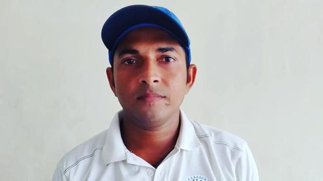 Spinner Ashutosh Aman now holds the record for most wickets in a season of Ranji Trophy.(Twitter)