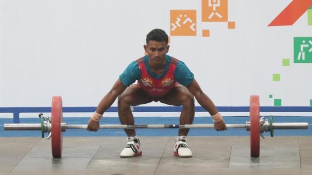Bhaktaram Desti (ORS) (u-17 49kg gold medallist) in action at the  Khelo India Youth Games 2019. (HT PHOTO) 