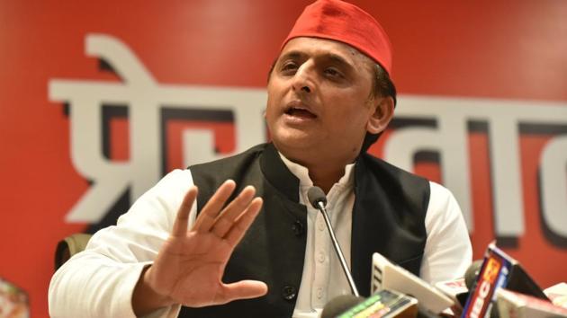 Samajwadi party president Akhilesh Yadav addresses a press conference in Bhopal on July 19, 2018.(Mujeeb Faruqui/HT File Photo)