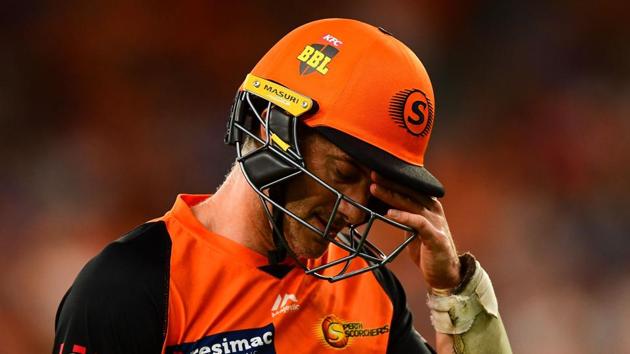 Michael Klinger of the Scorchers leaves the field after a reviewed decision during the Big Bash League match between the Perth Scorchers and the Sydney Sixers(Getty Images)