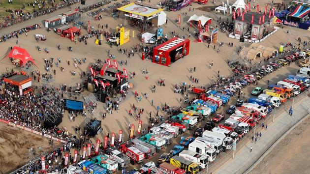 A general view of the departure ceremony of the 41st edition of the Dakar Rally at the coast of Lima, Peru. The world’s most gruelling off road race, was flagged off amid much fanfare at the capital city of Peru on January 06. (Carlos Jasso / REUTERS)