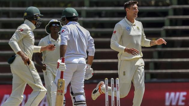 Pakistan's batsman Sarfraz Ahmed, second right, bowled out for 0 by South Africa's bowler Duanne Olivier, right, on day four of the third cricket test match between South Africa and Pakistan at Wanderers Stadium in Johannesburg. (AP) Pakistan's batsman Sarfraz Ahmed, second right, bowled out for 0 by South Africa's bowler Duanne Olivier, right, on day four of the third cricket test match between South Africa and Pakistan at Wanderers Stadium in Johannesburg. (AP)