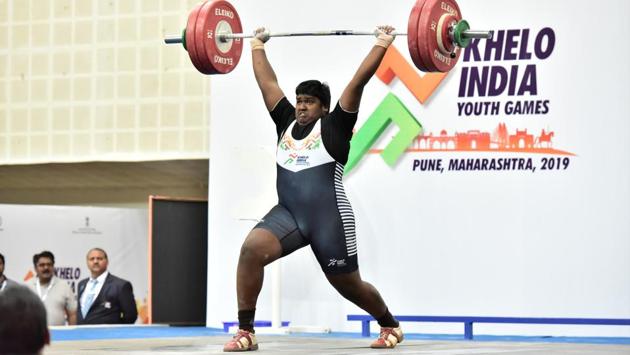 Gold medalist of U-17 Men’s +102kg S Rudra Mayan (TN) in action at Khelo India Youth Games (HT PHOTO) Gold medalist of U-17 Men’s +102kg S Rudra Mayan (TN) in action at Khelo India Youth Games (HT PHOTO)
