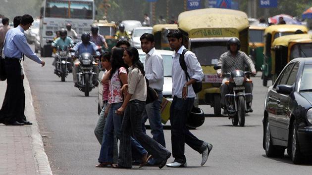 For the first time, Delhi is set to get a walkability policy of its own to ensure pedestrian safety. (HT File) For the first time, Delhi is set to get a walkability policy of its own to ensure pedestrian safety. (HT File)
