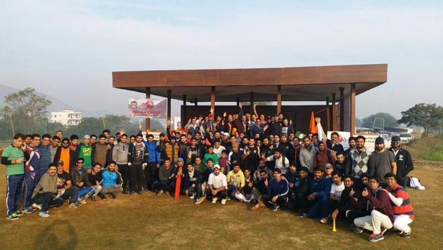 Members of the Kashmiri Pandit community gather on January 19, every year and take part in a cricket tournament to honour the Exodus day.(HT PHOTO)