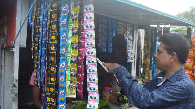 A shop selling tobacco products in Dhanbad.(HT File Photo)