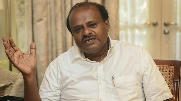 The BJP has been sulking even as the Congress-JD(S) coalition government, led by chief minister HD Kumaraswamy,stumbles from one crisis to another.(AP)