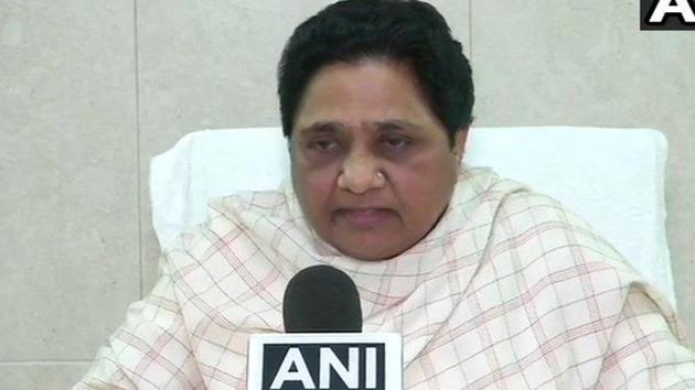 BSP chief Mayawati on Thursday slammed media channels for targeting her and her party, calling them casteist and saying they were indulging in dirty politics. (ANI/Twitter) BSP chief Mayawati on Thursday slammed media channels for targeting her and her party, calling them casteist and saying they were indulging in dirty politics. (ANI/Twitter)