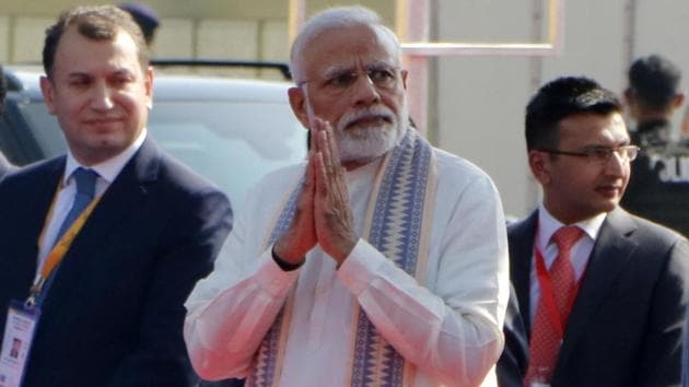 Addressing a gathering after inaugurating the 1,500 bed Sardar Vallabhbhai Patel Institute of Medical Science and Research, PM Narendra Modi said economic reservation has been given without impacting the existing social reservations.(Siddharaj Solanki / HT Photo)