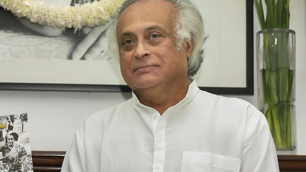 Questions must be raised on how as per RBI data from 2000 to 2017, India received <span class='webrupee'>₹</span>8,300 crore FDI from Cayman Islands, but post demonetisation, India received approximately the same amount in just one year alone, Jairam Ramesh said.(PTI/File Photo) Questions must be raised on how as per RBI data from 2000 to 2017, India received <span class='webrupee'>₹</span>8,300 crore FDI from Cayman Islands, but post demonetisation, India received approximately the same amount in just one year alone, Jairam Ramesh said.(PTI/File Photo)
