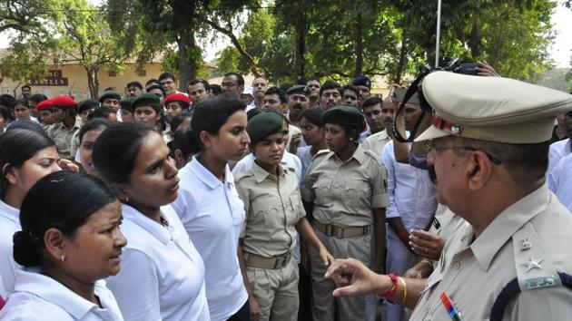 UPPRPB Recruitment 2019: Application begins for 5805 vacancies UPPRPB Recruitment 2019: Application begins for 5805 vacancies