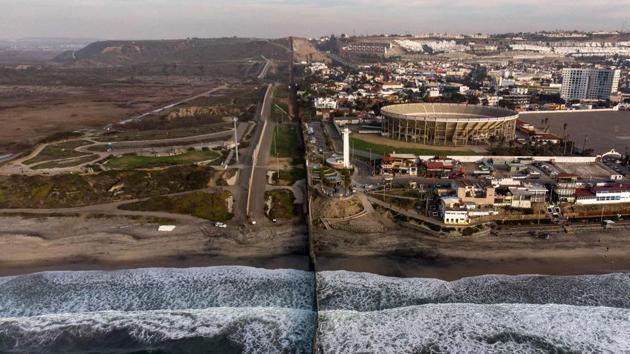 An aerial view of the US-Mexico border fence seen from Playas de Tijuana, Baja California state. (Guillermo Arias / AFP) An aerial view of the US-Mexico border fence seen from Playas de Tijuana, Baja California state. (Guillermo Arias / AFP)