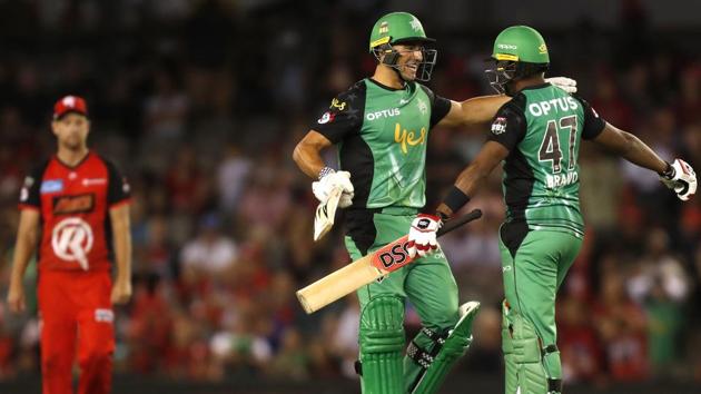 Marcus Stoinis (left) starred as Melbourne Stars defeated Melbourne Renegades by 6 wickets in their BBL clash. (Getty Images) Marcus Stoinis (left) starred as Melbourne Stars defeated Melbourne Renegades by 6 wickets in their BBL clash. (Getty Images)