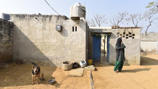 This dog, which spotted the leopard in the early hours of Friday was said to be in a state of shock, sitting silently in the confines of its owner’s house, unresponsive to calls and refusing to step out. (Sanchit Khanna / HT Photo) This dog, which spotted the leopard in the early hours of Friday was said to be in a state of shock, sitting silently in the confines of its owner’s house, unresponsive to calls and refusing to step out. (Sanchit Khanna / HT Photo)