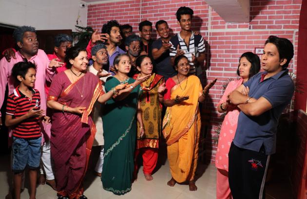 An Abhinay Katta performance underway in Thane. (Praful Gangurde/ HT Photo) An Abhinay Katta performance underway in Thane. (Praful Gangurde/ HT Photo)