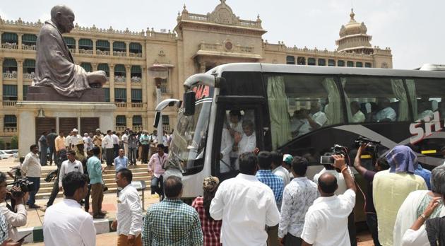 Alleging that the resort where Congress legislators were staying fearing poaching owes ₹982 crores to the Karnataka government as a penalty in a land encroachment case, the state BJP Saturday asked the Congress leaders to collect the amount and use it to waive farm loans. (Arijit Sen/HT Photo/ Eagleton resort) Alleging that the resort where Congress legislators were staying fearing poaching owes ₹982 crores to the Karnataka government as a penalty in a land encroachment case, the state BJP Saturday asked the Congress leaders to collect the amount and use it to waive farm loans. (Arijit Sen/HT Photo/ Eagleton resort)