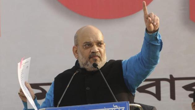 BJP president Amit Shah delivers his speech in ‘Save Bengal, Save Democracy’ rally in Malda on Tuesday.(Samir Jana/HT Photo) BJP president Amit Shah delivers his speech in ‘Save Bengal, Save Democracy’ rally in Malda on Tuesday.(Samir Jana/HT Photo)
