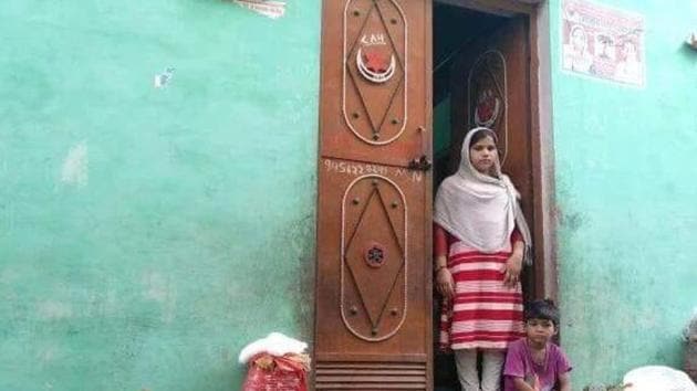 Asiya’s family, which lives in New Delhi’s Dr Ambedkar Nagar Colony, has been saving money to send her brother (not in picture) to Australia.(HT Photo) Asiya’s family, which lives in New Delhi’s Dr Ambedkar Nagar Colony, has been saving money to send her brother (not in picture) to Australia.(HT Photo)