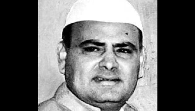 The Parsi cemetery in Prayagraj’s Mumfordganj has the grave of Feroze Jehangir Gandhi, grandfather of Congress chief Rahul Gandhi.(File Photo) The Parsi cemetery in Prayagraj’s Mumfordganj has the grave of Feroze Jehangir Gandhi, grandfather of Congress chief Rahul Gandhi.(File Photo)
