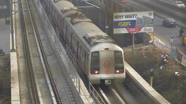 This would be the second metro line in Ghaziabad and the first metro link connecting the interiors of the city.(Sakib Ali/HT Photo)