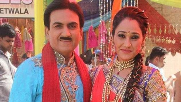 Disha Vakani in a still from Taarak Mehta Ka Ooltah Chashmah in 2015.(Instagram)