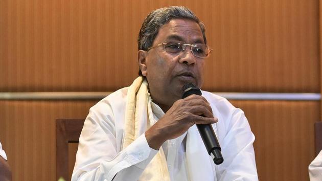 Two rebel Congress MLAs, Ramesh Jarkiholi and Mahesh Kumathahalli wrote to former chief minister Siddaramaiah on Thursday to reiterate their loyalty to the party.(Arijit Sen/HT Photo) Two rebel Congress MLAs, Ramesh Jarkiholi and Mahesh Kumathahalli wrote to former chief minister Siddaramaiah on Thursday to reiterate their loyalty to the party.(Arijit Sen/HT Photo)