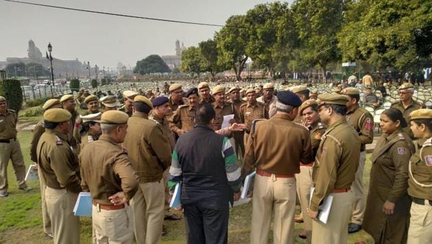 Snipers Face Recognition Cameras Jammers Multi Level Security In Place In Delhi Ahead Of Republic Day Latest News Delhi Hindustan Times Snipers Face Recognition Cameras Jammers Multi Level Security In Place In Delhi Ahead Of Republic Day Latest News Delhi Hindustan Times