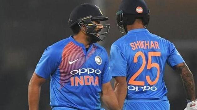 File image of India cricketers Rohit Sharma and Shikhar Dhawan.(AFP)