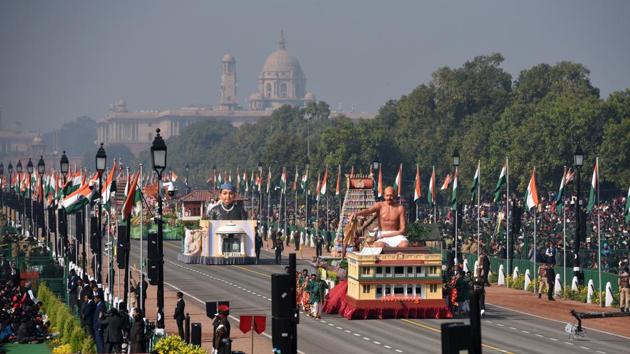 A total of 22 tableaux, 16 from states and union territories and six from central government ministries and departments, were part of the cultural parade, the overall theme of which was “life and ideals” of Mahatma Gandhi. (Mohd Zakir / HT Photo) 