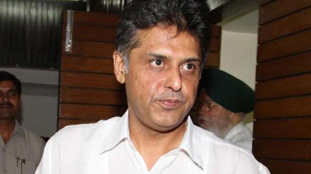 In a letter to Pradeep Chhabra, president, Chandigarh Territorial Congress Committee (CTCC), Manish Tewari said,”I am interested in contesting the Lok Sabha elections from Chandigarh.(HT Photo)