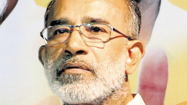 Malayalees have a DNA problem of backstabbing, KJ Alphons said while interacting with the media. (HT Photo) Malayalees have a DNA problem of backstabbing, KJ Alphons said while interacting with the media. (HT Photo)