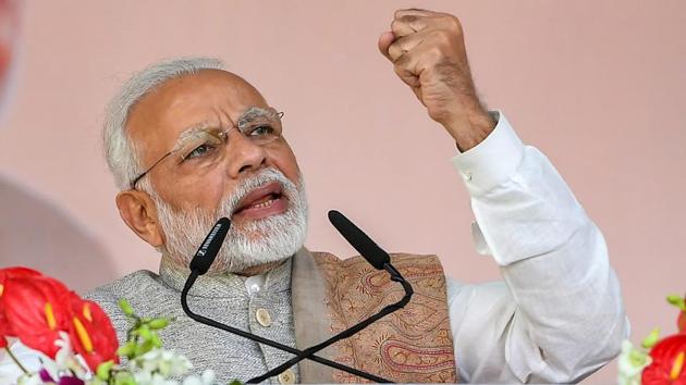 Prime Minister Narendra Modi addresses during an event to launch civic projects worth Rs 2,980 crore in Agra on Jan 9, 2019.(PTI file photo)