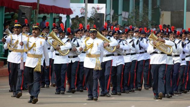 Police personnel during the march at the Republic Day parade at Shivajinagar Police ground  (HT PHOTO) 